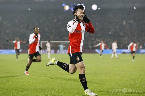 上田綺世がダメ押し弾 フェイエがバイエルン撃破 欧州CL 写真7枚 国際