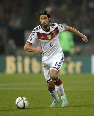 ユベントスがケディラ獲得を発表、2019年までの4年契約