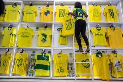 リオ五輪グッズは実用性を重視、国内市場に照準