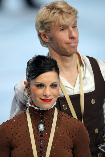 デロベル／ショウエンフェルデール組 エリック・ボンパール杯・アイスダンスを制す