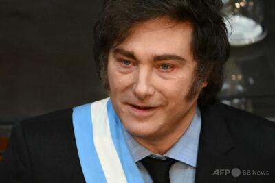 しつこい記者に「ミュート」ボタン？ メディア規制を検討 アルゼンチン