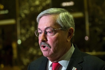 トランプ氏、駐中国大使にアイオワ州知事指名へ 習氏と親交