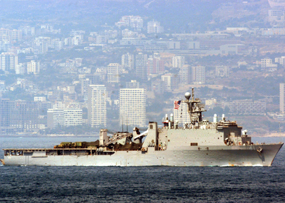 ソマリア沖で海賊に乗っ取られた日本のタンカー、6週間ぶりに解放