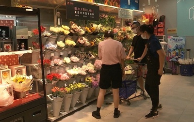 中国、七夕節で国内消費促進