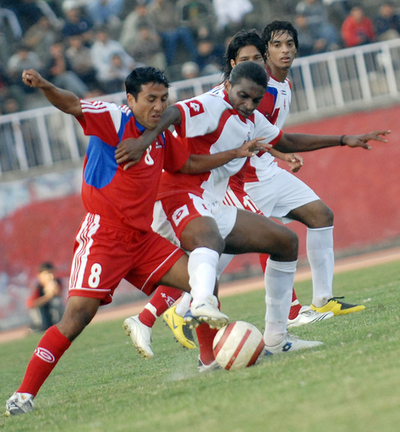 オマーン ネパールを降しW杯アジア地区1次予選を突破