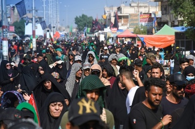 シーア派宗教行事に数万人 コロナで外国の巡礼者は制限 イラク