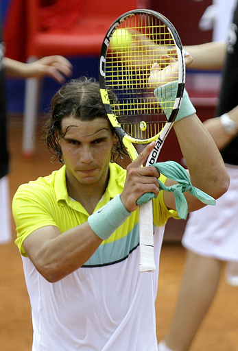 ナダル ギルをストレートで下し3回戦へ、バルセロナ・オープン