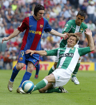 ベティス フォーゲルの退団を発表