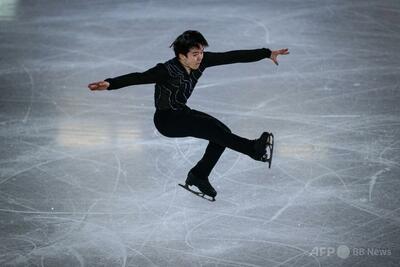 鍵山SP2位発進、マリニンが首位に立つ GPファイナル