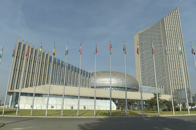 「中国がアフリカ連合にスパイ行為」仏紙報道を中国大使が非難