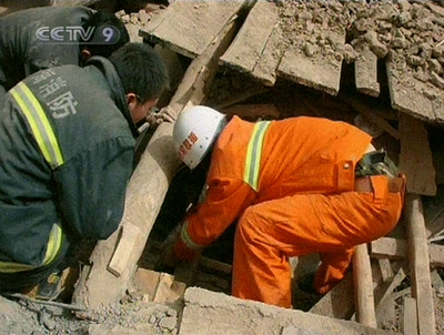 中国青海省で地震、死傷者多数