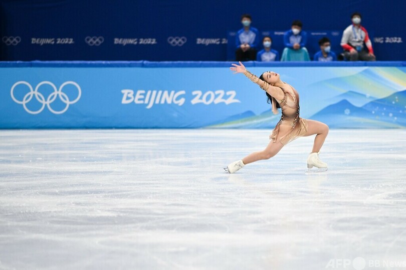 フィギュア女子SP、ワリエワが首位も涙 坂本3位 北京冬季五輪