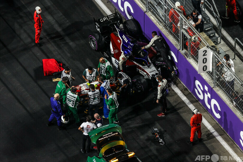 F2で大クラッシュ 元F1王者フィッティパルディ氏の孫が緊急搬送