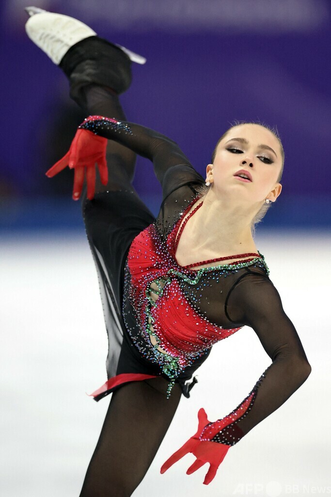 15歳ワリエワ、また世界新でロシア杯V 女子初の270点超え