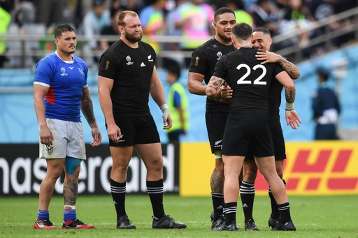 オールブラックスが11トライ奪いナミビアに大勝、ラグビーW杯 写真34枚