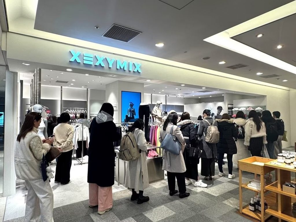 韓国XEXYMIX、表参道ヒルズに日本5号店…開店3時間で売り上げ約110万円