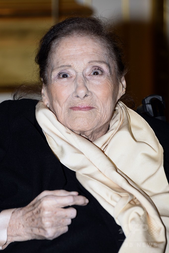 「クロエ」創業者ギャビー・アギョン、93歳で死去