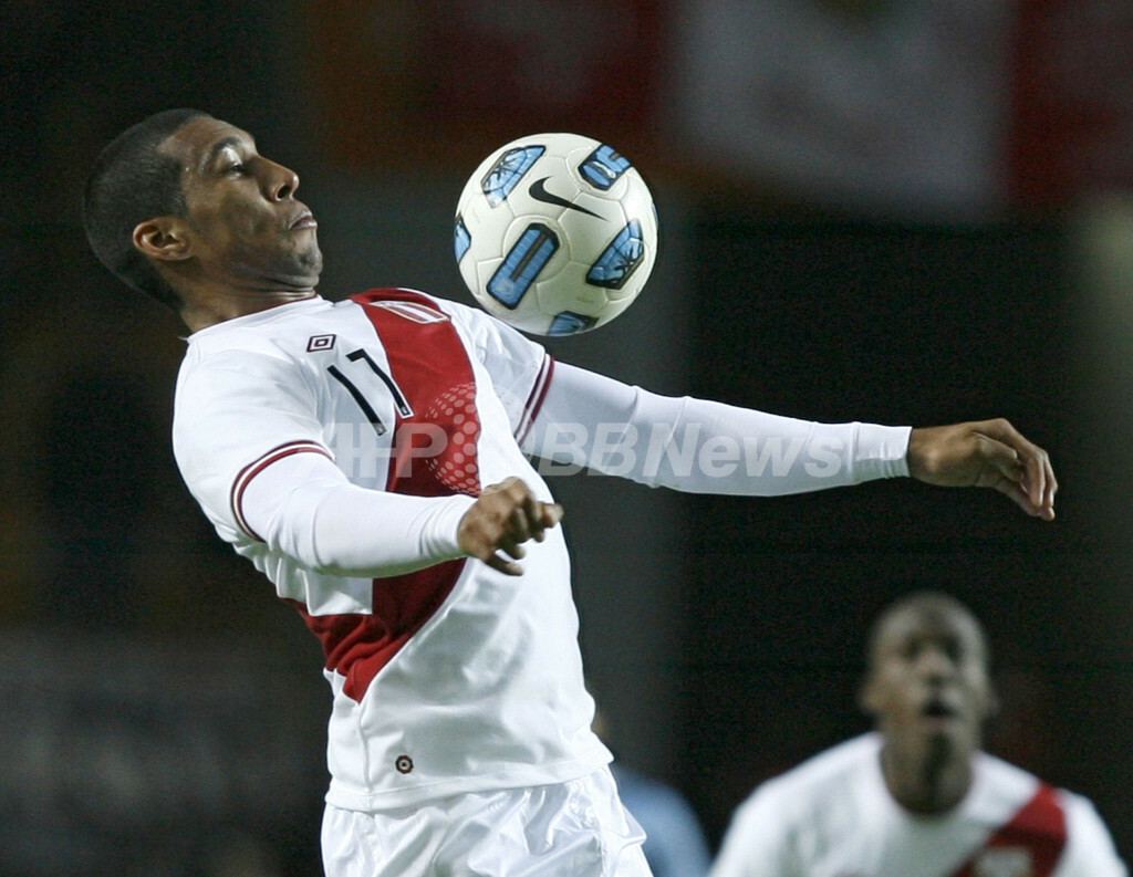 ウルグアイ ペルーを退け決勝へ、コパ・アメリカ 写真20枚