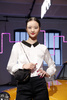 米・ニューヨークで発表されたケイト・スペード ニューヨーク（Kate Spade New York）13/14年秋冬コレクション（2013年2月8日撮影）。(c)AFP/Getty Images/Allison Joyce