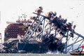 米の橋崩落事故、がれきを爆破解体 船舶撤去へ