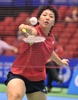 バドミントン、ヨネックスオープンジャパン2014、女子シングルス1回戦。リターンを打つ山口茜（Akane Yamaguchi、2014年6月11日撮影）。(c)AFP/KAZUHIRO NOGI