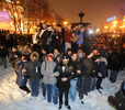 ロシア・モスクワ（Moscow）の中心部のプーシキン広場（Pushkin Square）に集まったデモ参加者（2012年3月5日撮影）。(c)AFP/KIRILL KUDRYAVTSEV