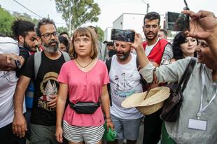 トゥンベリさんら乗せた支援船団、チュニジア到着 1000人以上が出迎え