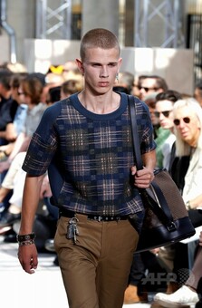 ルイ・ヴィトン」17年春夏メンズ 写真19枚 国際ニュース：AFPBB News