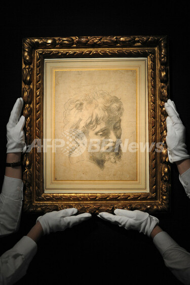 ラファエロの素描、過去最高の39億円で落札 写真3枚 国際ニュース