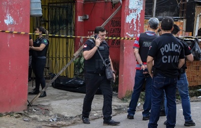 ブラジルのバーで複数の男が発砲、11人死亡
