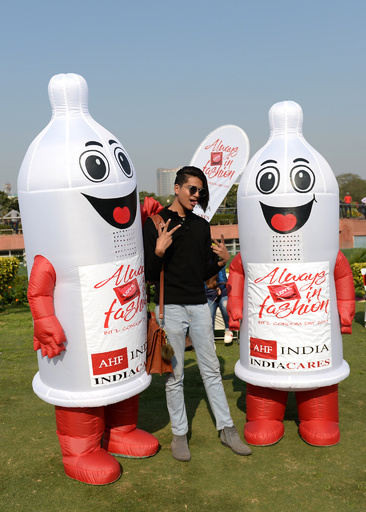 インド、コンドームのテレビCM放映を制限 子どもへの悪影響懸念