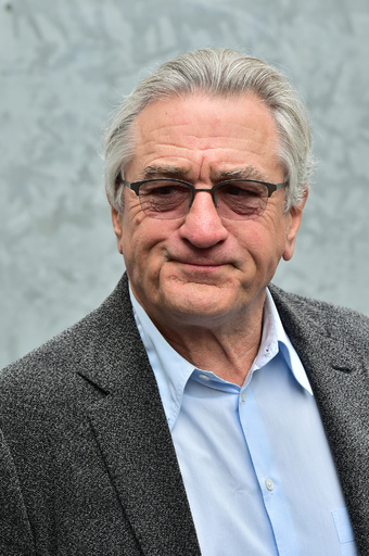 デ・ニーロさんいらっしゃい！ トランプ氏の勝利受け伊町長