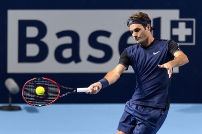 フェデラー、コールシュライバーに11連勝で8強入り スイス・インドア