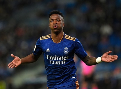 首位独走レアルがソシエダ下す、バルサとアトレティコは黒星