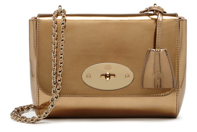 「マルベリー」メタリックカラーのクリスマスコレクション、11月25日発売