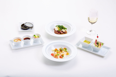 JALに日本人ミシュランシェフ、吉武広樹氏の夏の新メニュー