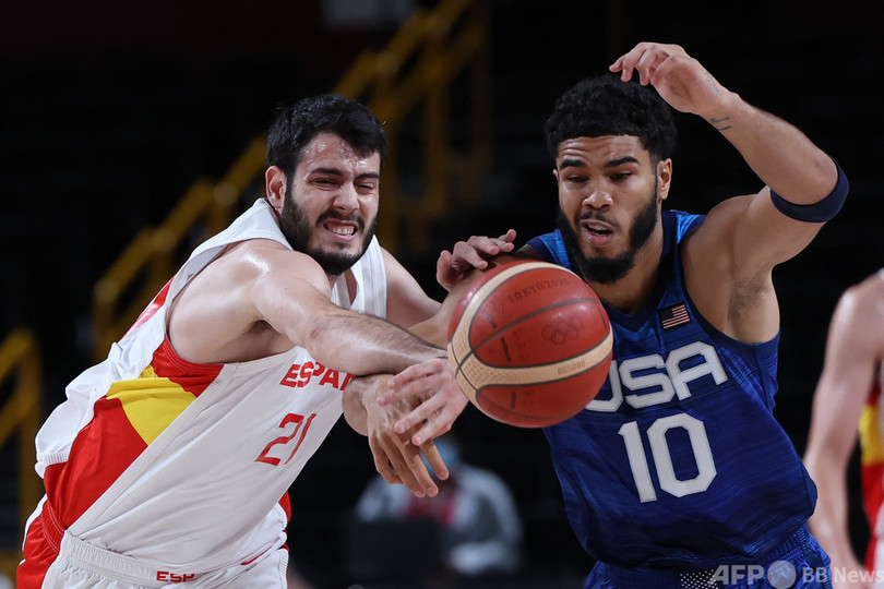 米がスペイン下し準決勝へ 初出場スロベニアも4強 バスケ男子