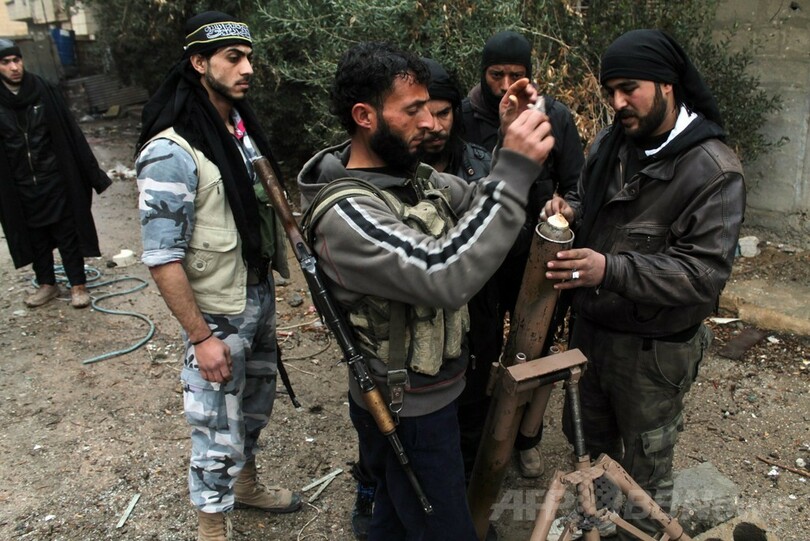 シリア内戦、反体制派3派が連合してISILと激しい戦闘