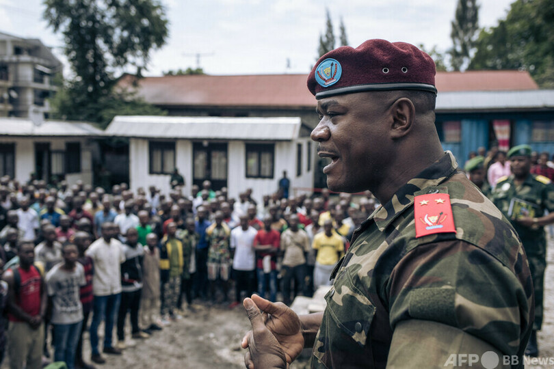武装勢力と戦う! 軍の募集に大勢の志願者 コンゴ民主共和国 写真15枚 国際ニュース:AFPBB News