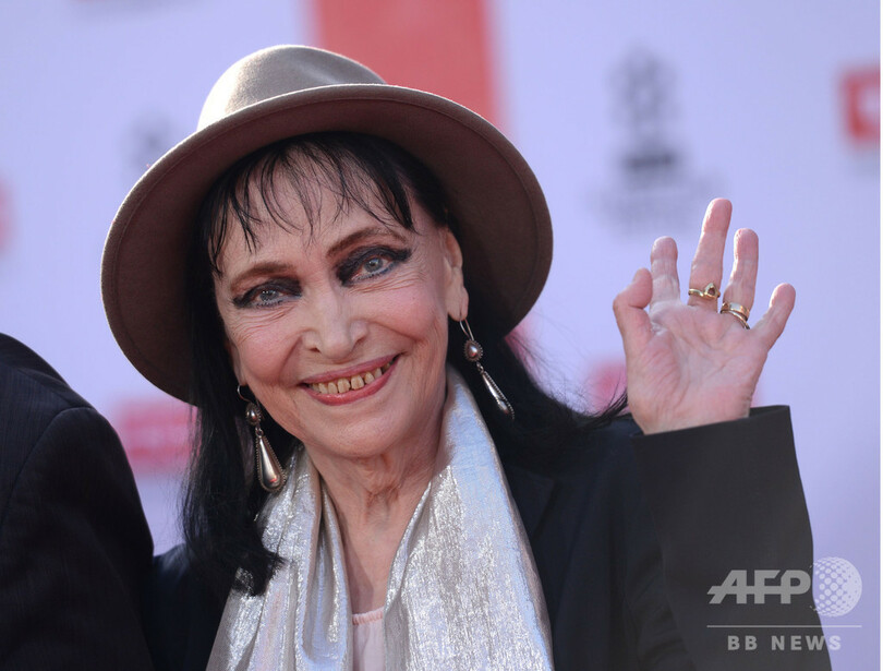 フランスの女優アンナ カリーナさん死去 79歳 写真5枚 国際ニュース Afpbb News