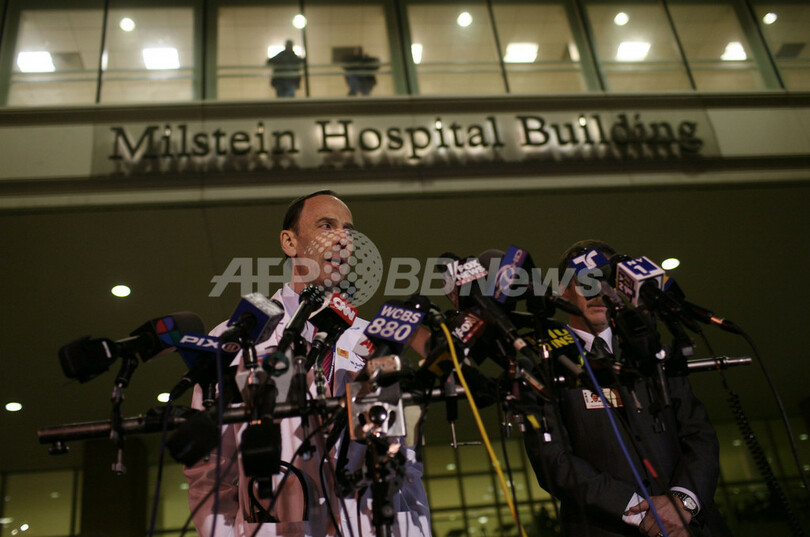 心臓手術のクリントン元大統領、走り続ける「アクセルいらずの男」