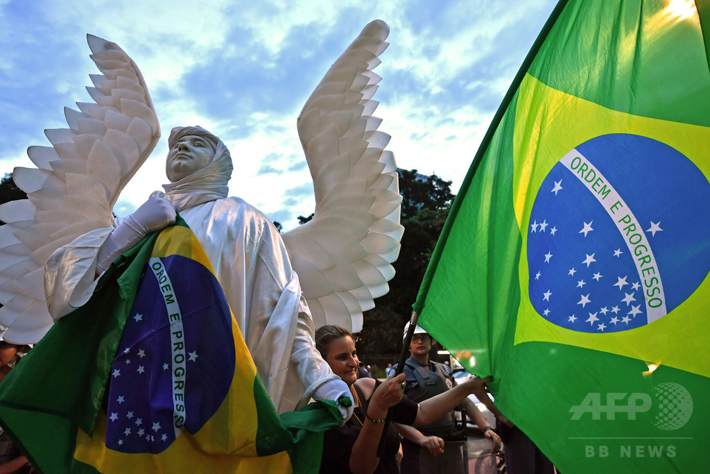 大統領候補をからかってもOK、ブラジル最高裁 禁止法を無効に 大統領候補をからかってもOK、ブラジル最高裁 禁止法を無効に