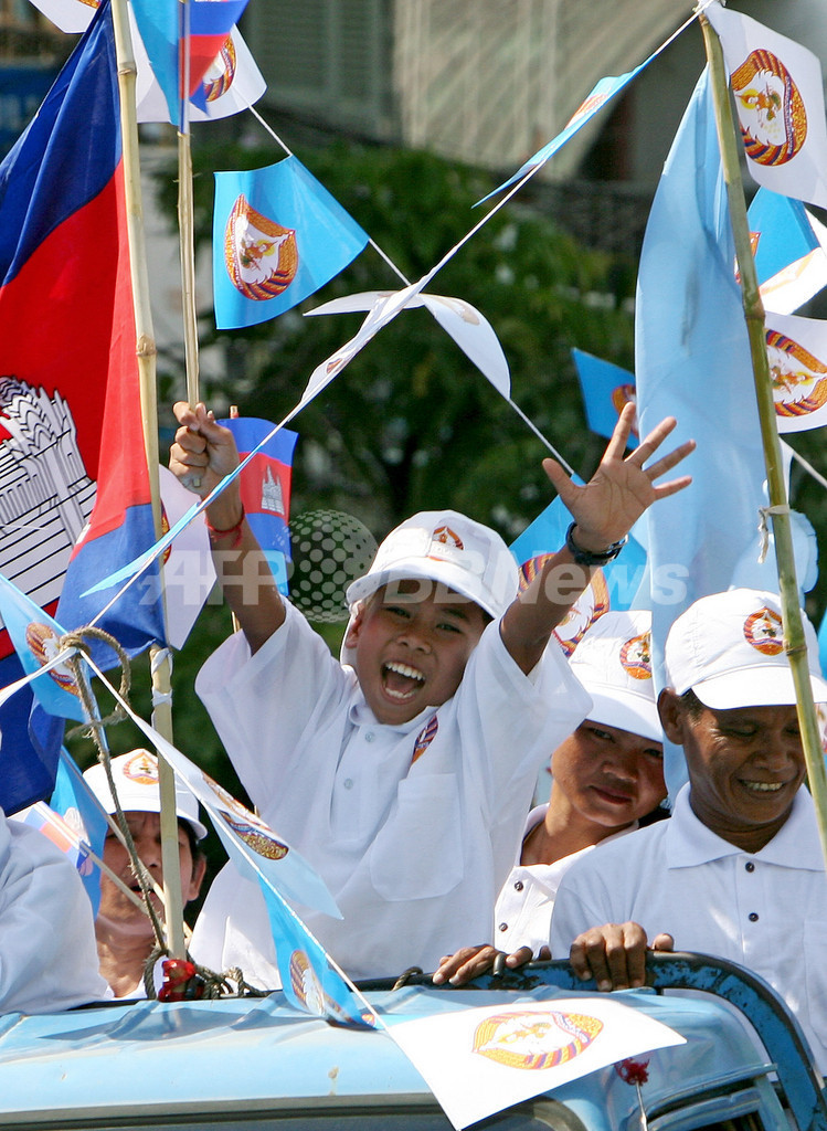与党圧勝か、地方評議会選投票日 カンボジア 写真1枚 国際ニュース：AFPBB News