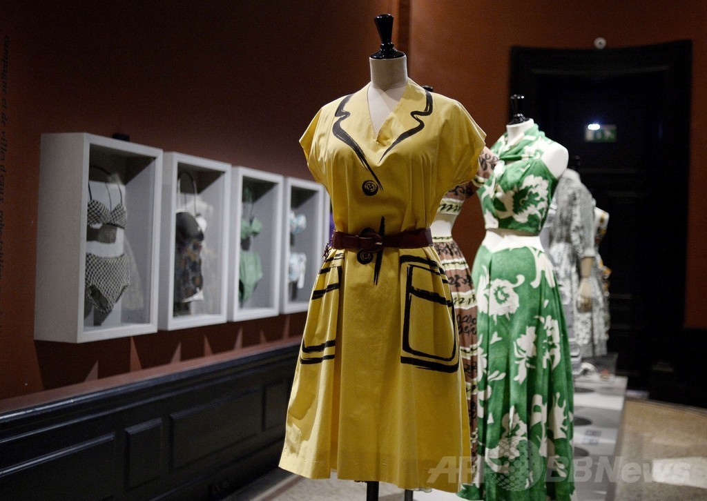 パリ・モード博物館で「仏ファッション―50年代のエレガンス」展、貴重なアーカイブの数々