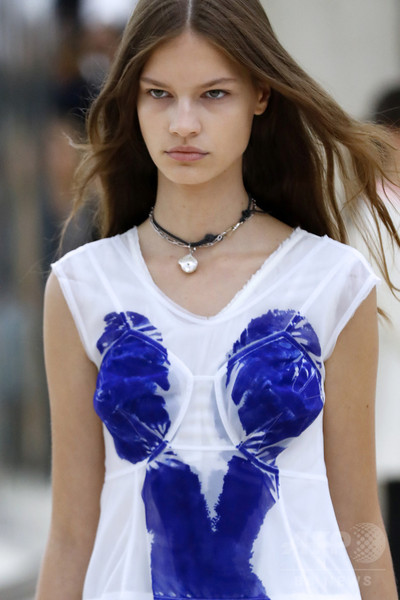 「セリーヌ」17年春夏