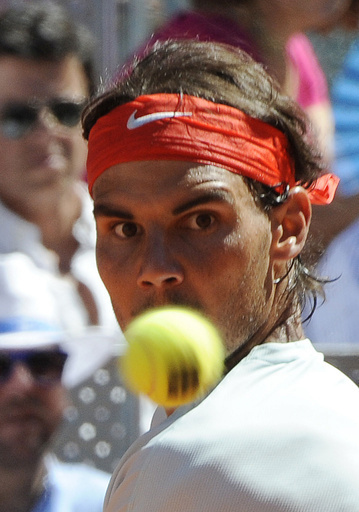 ナダルが圧勝で決勝進出、マドリード・オープン