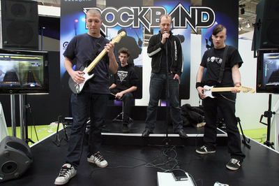 IT見本市CeBIT、やはりゲームは人気