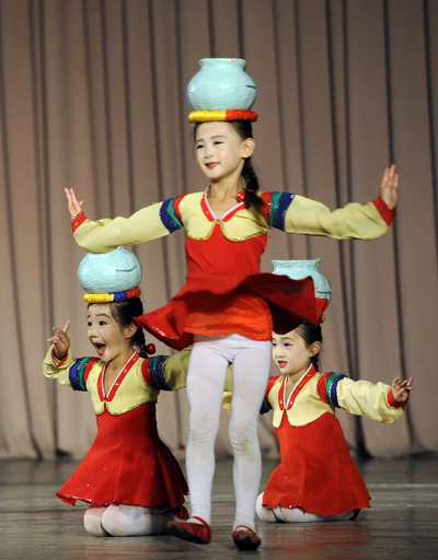 北朝鮮、羅先の子どもたち