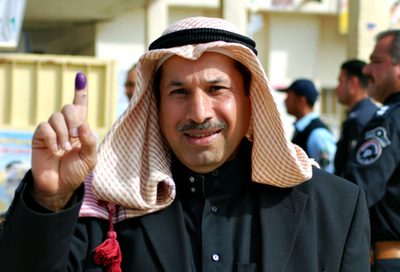 イラクの今後占う地方議会選、おおむね平穏に実施