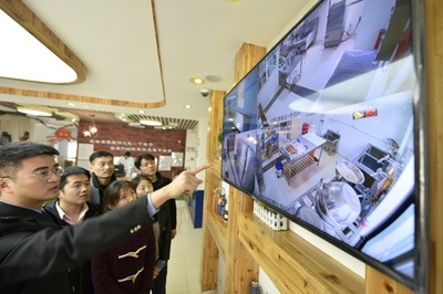 「子どもたちの食の安全を守れ」 学校内の食品安全管理をアプリで監視 北京